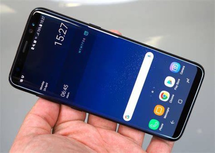 Does Samsung s8 have step counter?